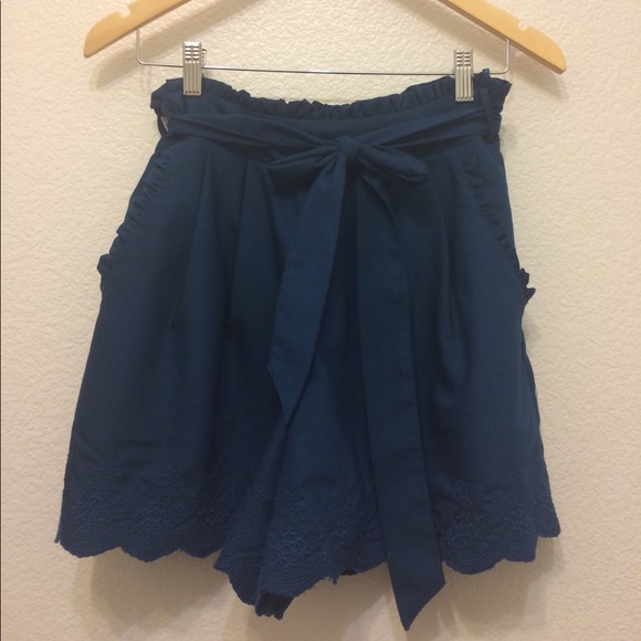 Earth Music&Ecology Embroided Hem Culottes - Picture 3 of 7